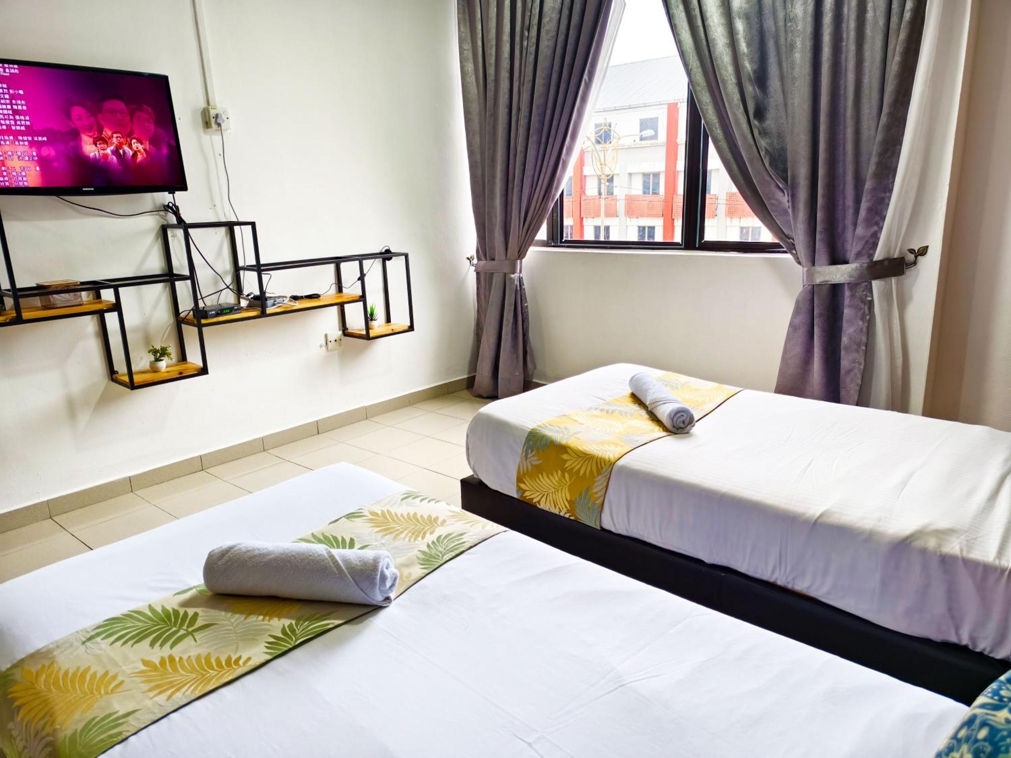 Salaam Suites Hotel Kota Bharu Exterior photo